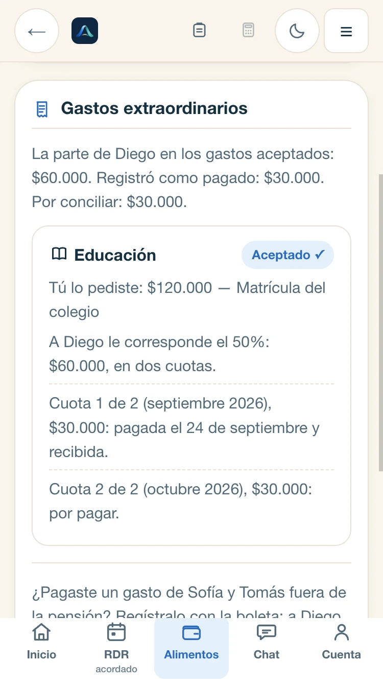 «Gastos extraordinarios»: la matrícula del colegio, $120.000, aceptada; a Diego le corresponde el 50 %, en dos cuotas de $30.000: la primera pagada y recibida, la segunda por pagar.